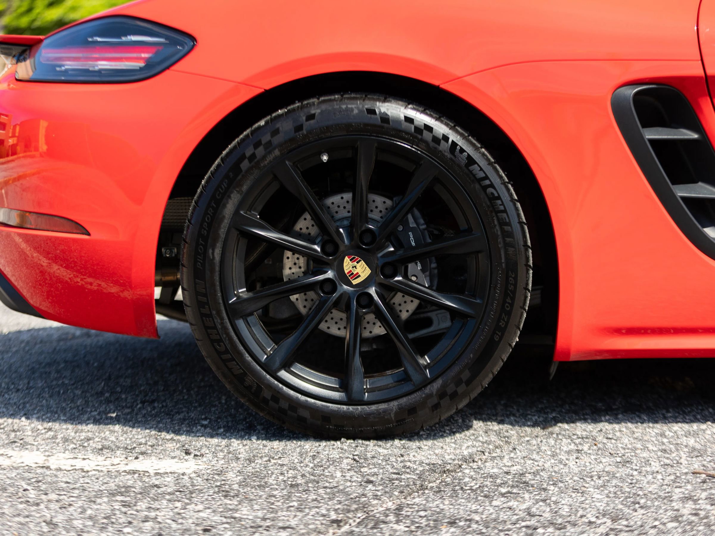 Used 2017 Porsche 718 Boxster RWD image 13