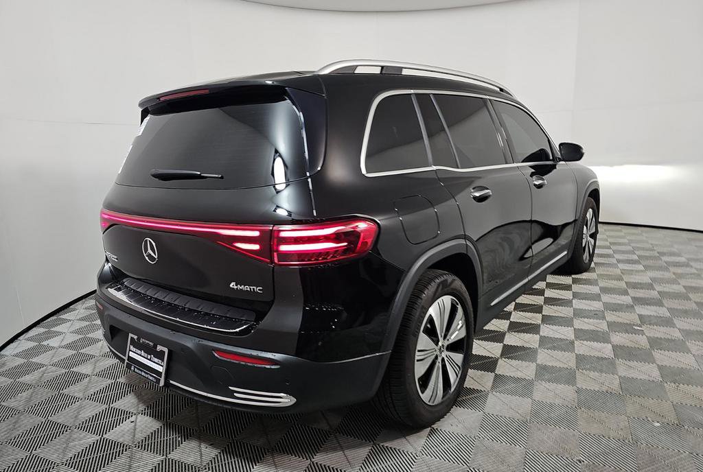 Used 2024 Mercedes-Benz EQB 300 4MATIC w/ Winter Package image 4