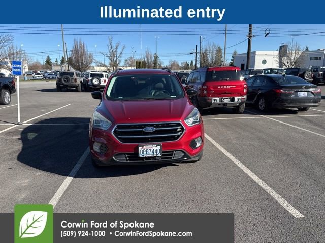 Used 2017 Ford Escape SE w/ SE Sport Appearance Package image 7