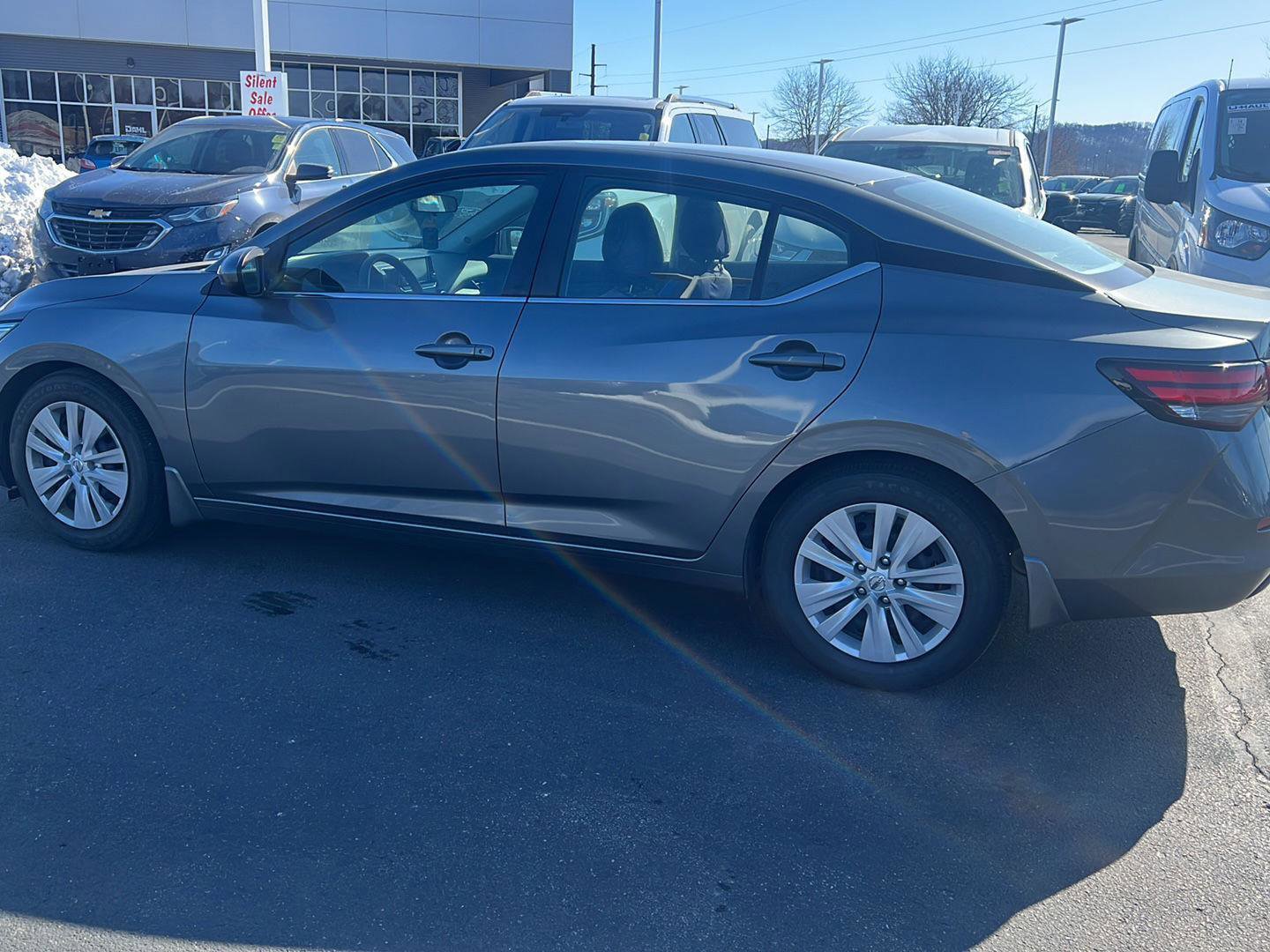 Used 2022 Nissan Sentra S image 8