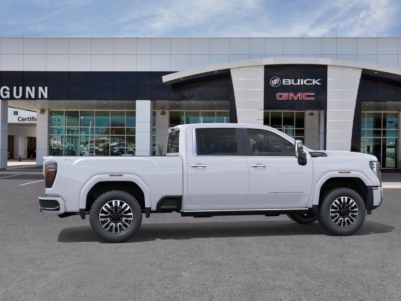 New 2026 GMC Sierra 2500 Denali Ultimate w/ LPO, Black Badging Package AWD/4WD image 5