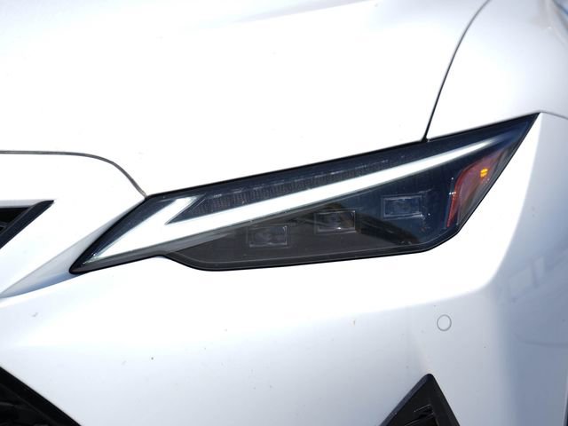 Used 2024 Lexus IS 350 F Sport w/ Navigation Package RWD image 4