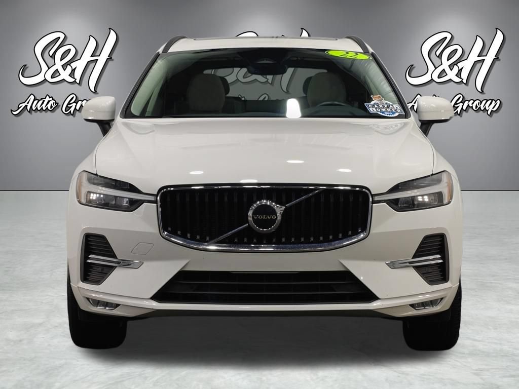 Used 2022 Volvo XC60 B5 Momentum AWD/4WD image 16