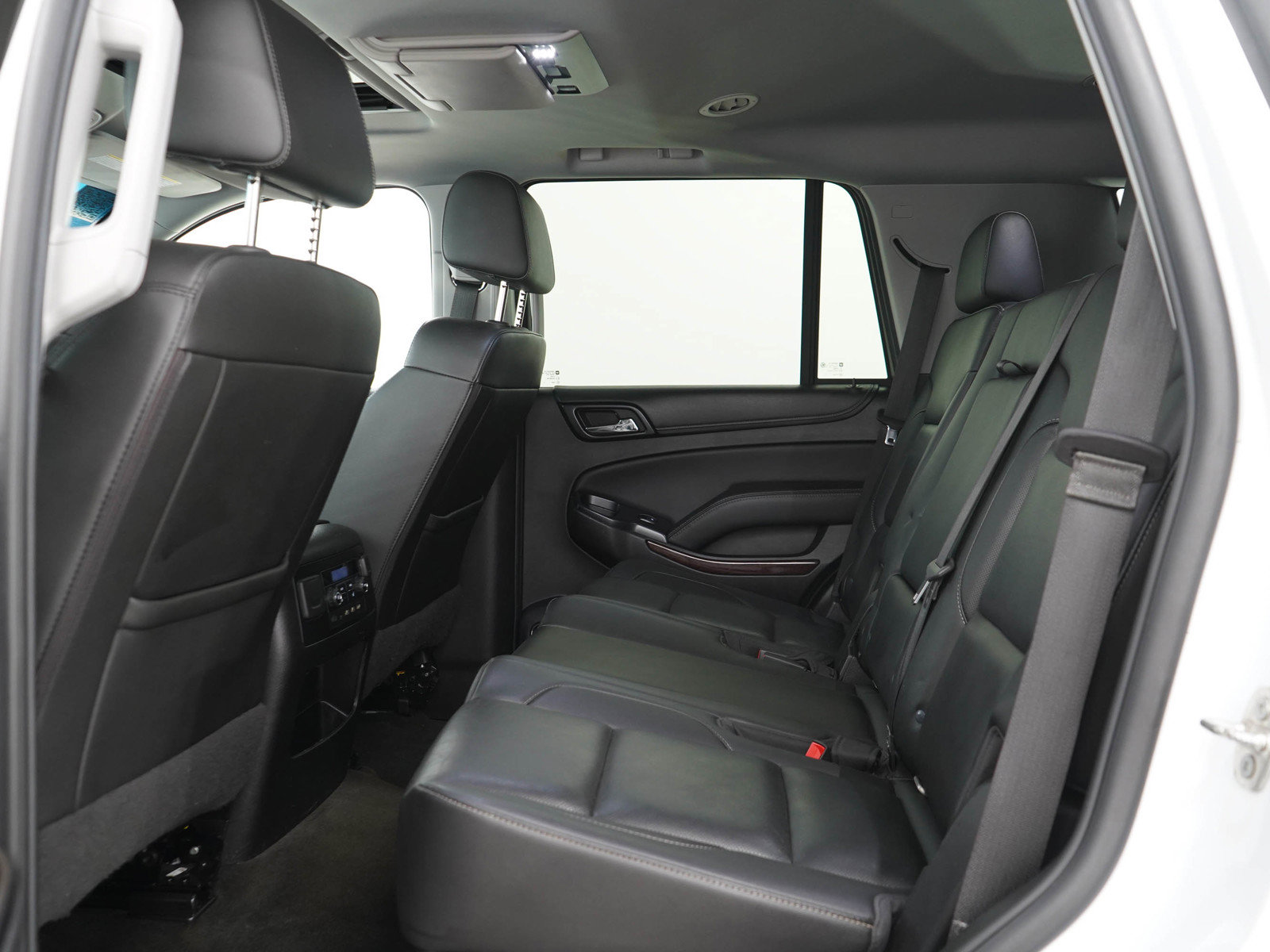 Used 2018 GMC Yukon SLT w/ Open Road Package AWD/4WD image 14