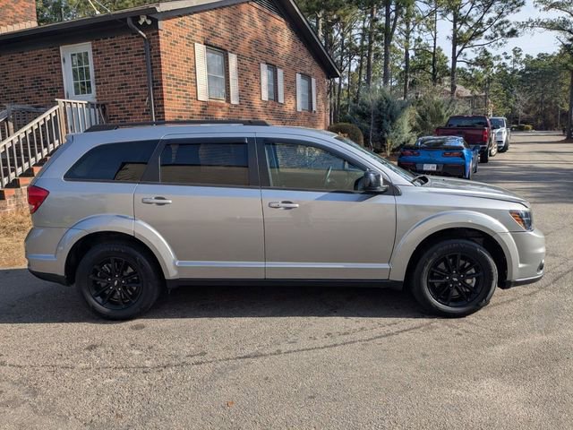 Used 2019 Dodge Journey SE w/ Connectivity Group image 2