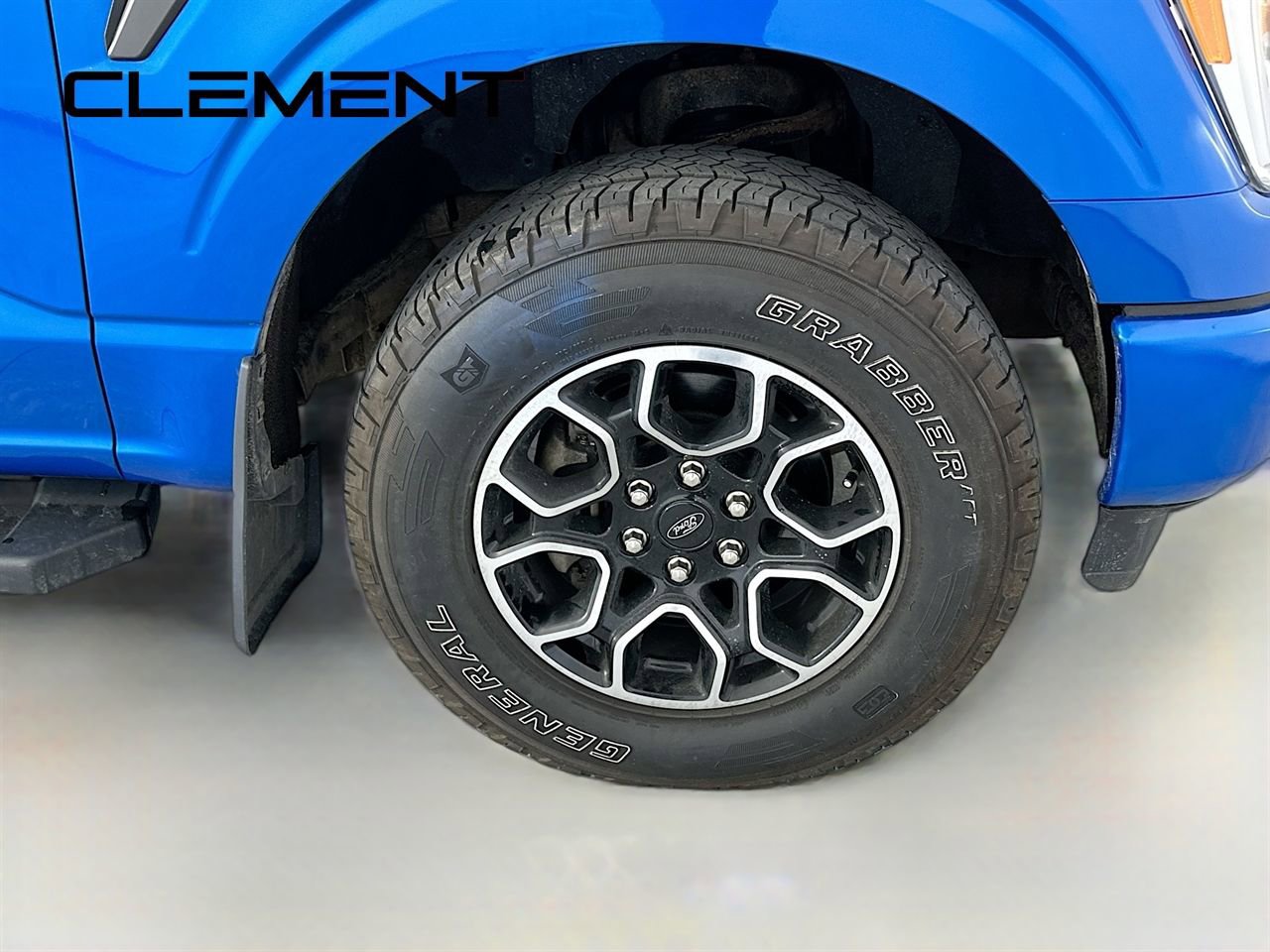 Certified 2021 Ford F150 XLT w/ Equipment Group 302A High image 35