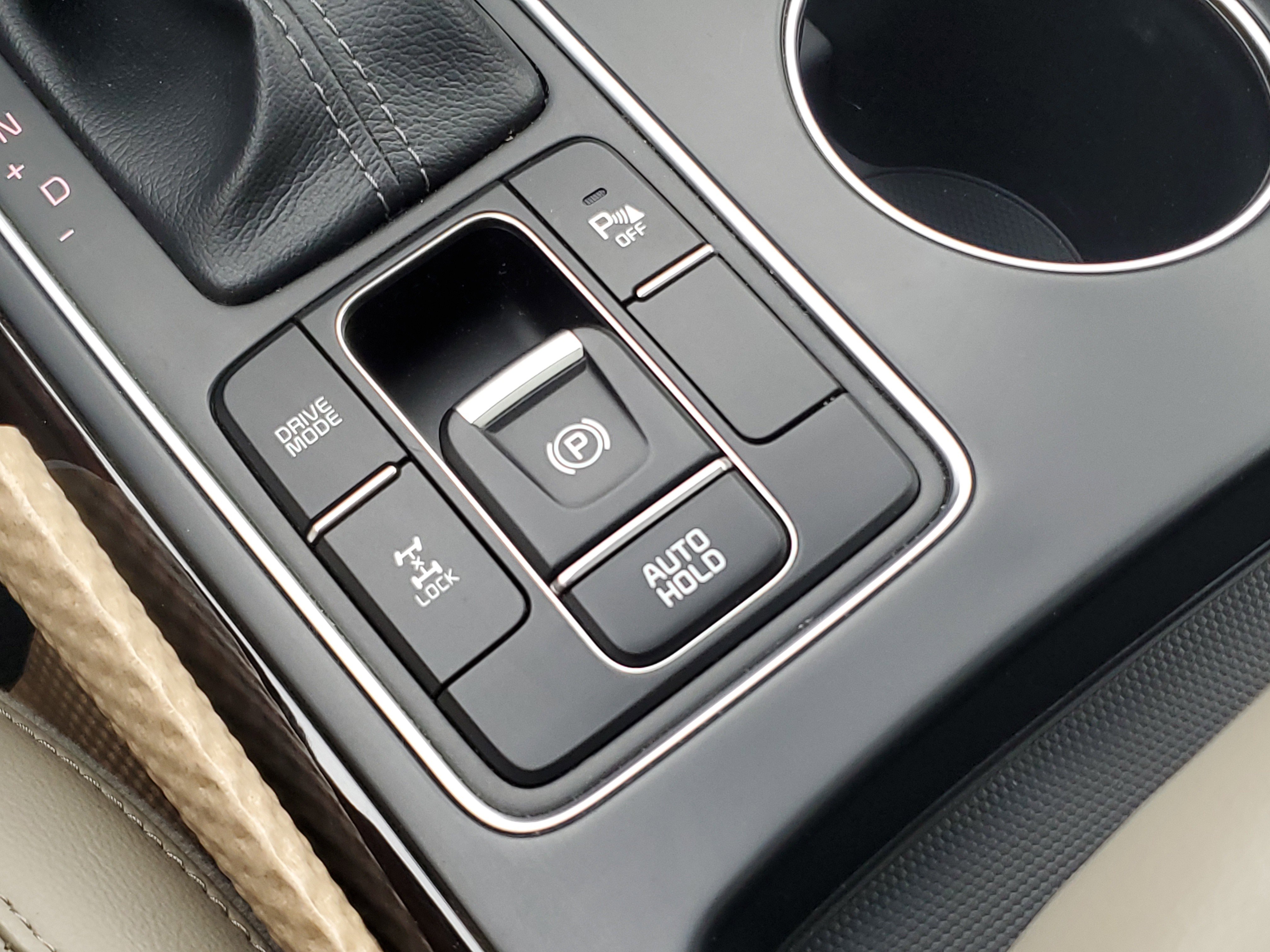 Used 2020 Kia Sorento EX image 28