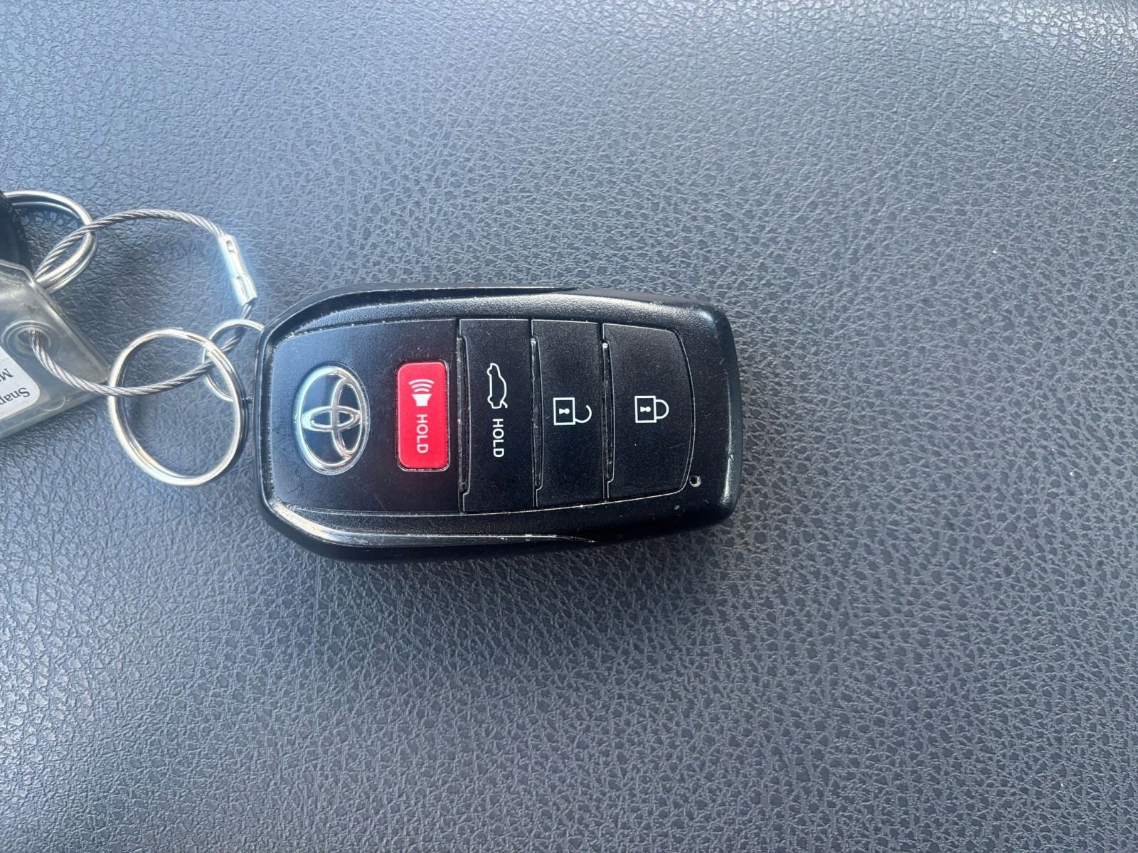 Used 2025 Toyota Camry LE image 21
