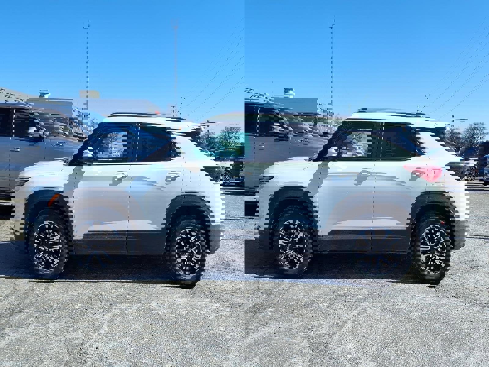 Used 2025 Chevrolet TrailBlazer LT image 19