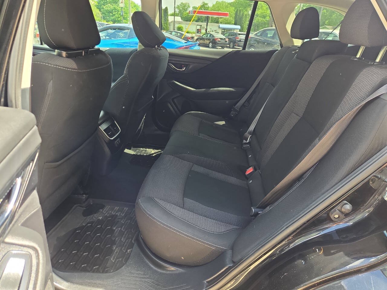 Used 2022 Subaru Outback Premium AWD/4WD image 16