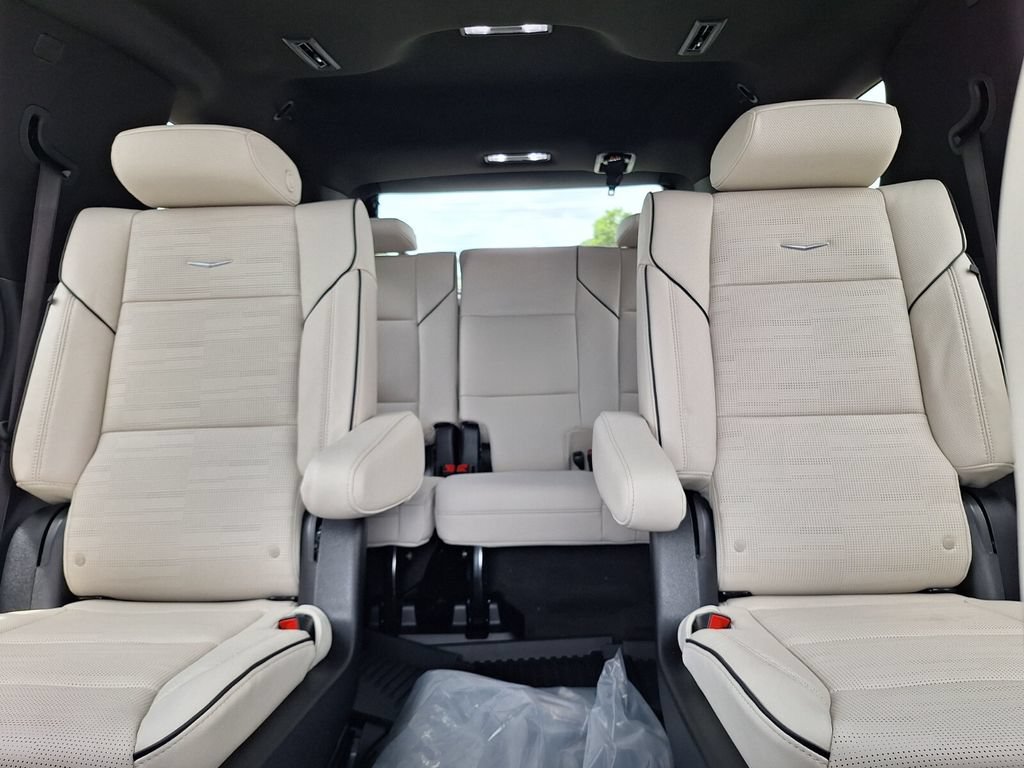 New 2026 Cadillac Escalade Sport AWD/4WD image 26