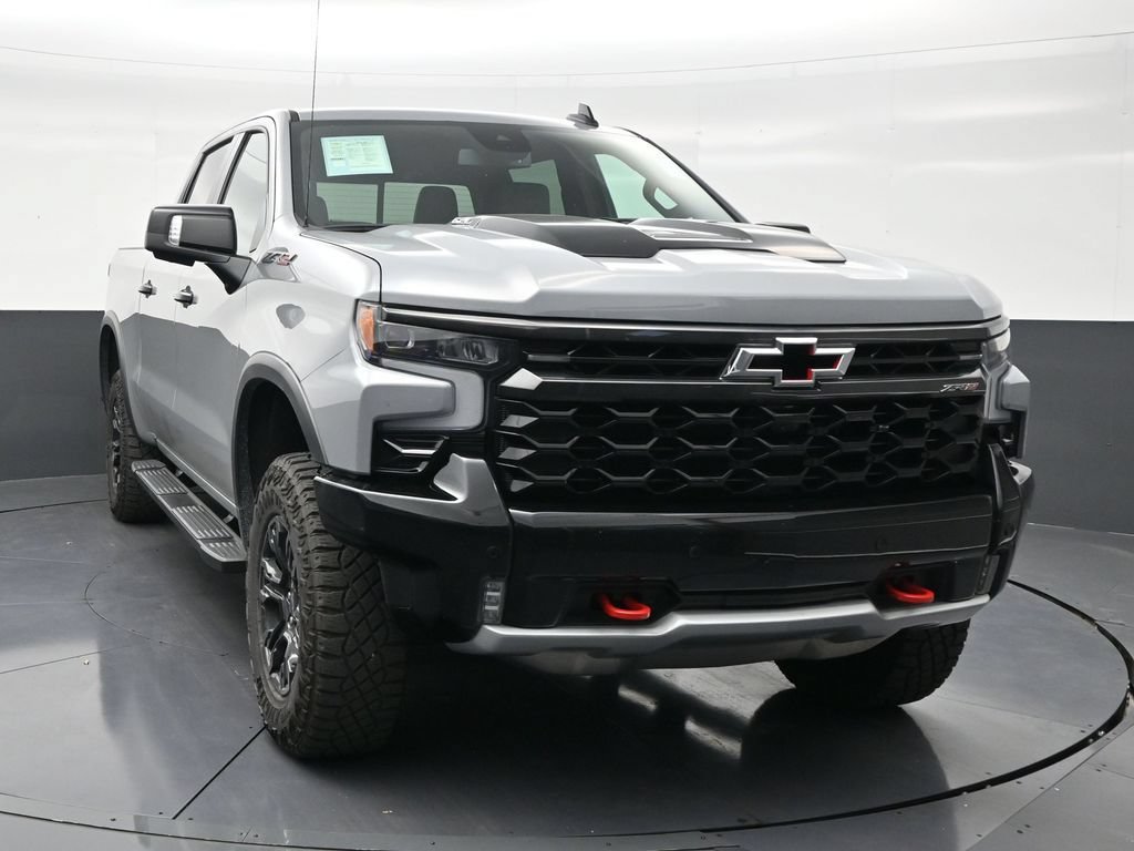 Used 2025 Chevrolet Silverado 1500 ZR2 AWD/4WD image 7