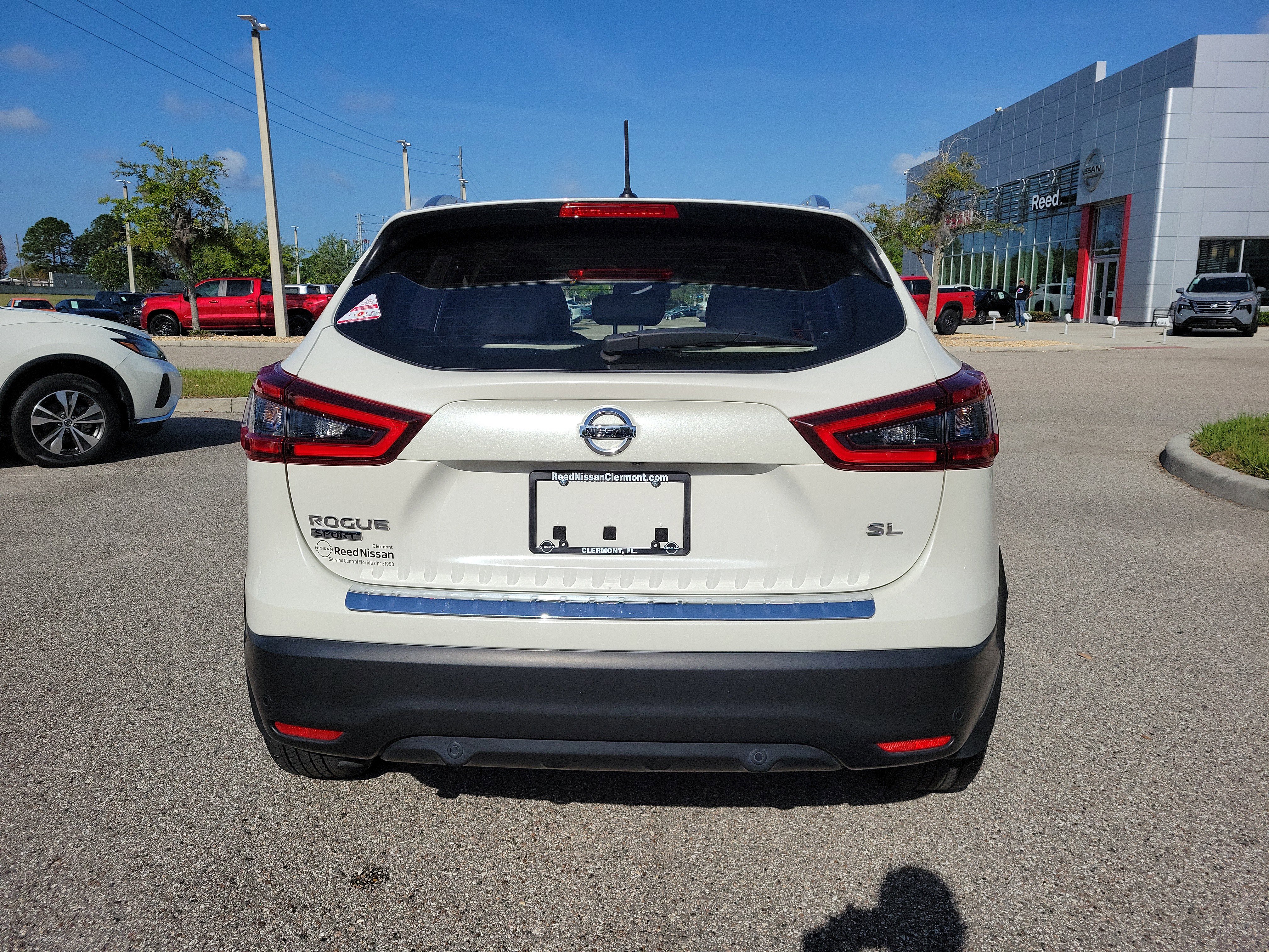 Certified 2021 Nissan Rogue Sport SL w/ Premium Package FWD image 7