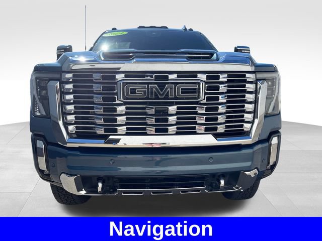 Used 2024 GMC Sierra 2500 Denali w/ Technology Package AWD/4WD image 8