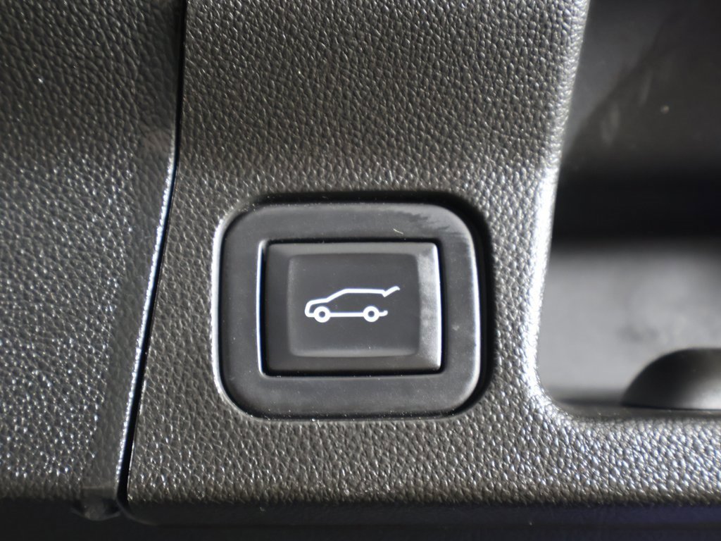 Used 2023 GMC Acadia SLE w/ Driver Convenience Package image 20