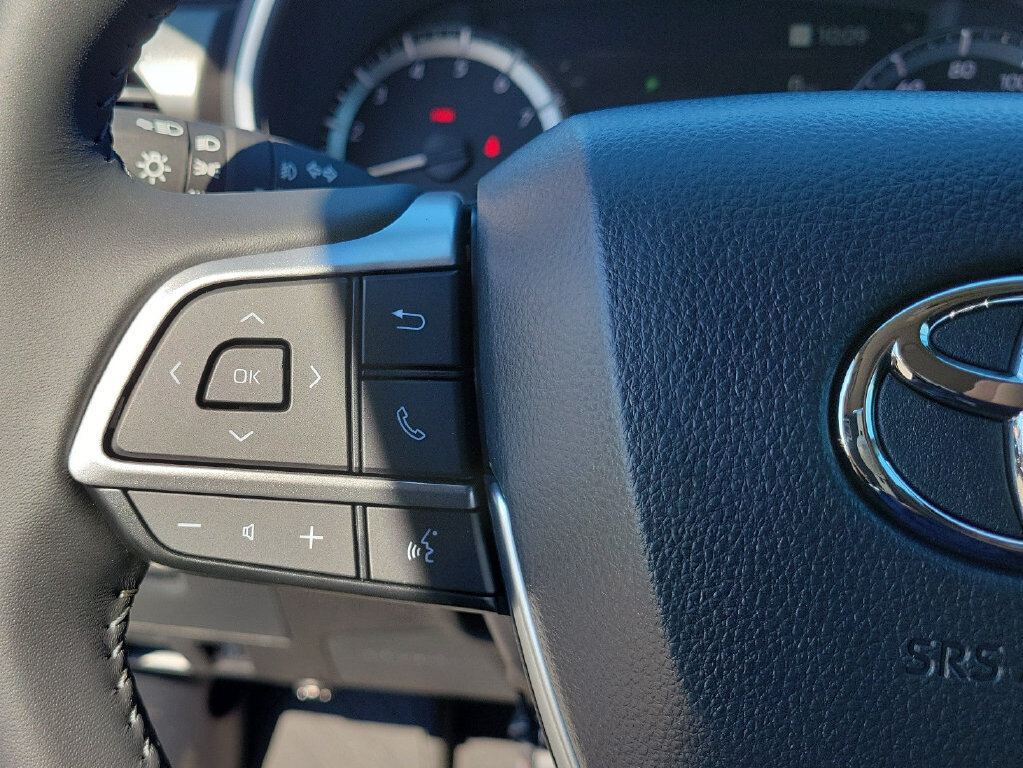 New 2026 Toyota Highlander XLE AWD/4WD image 26