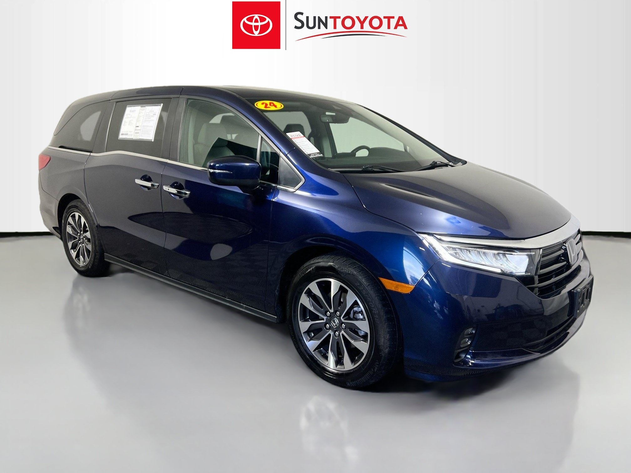 Used 2024 Honda Odyssey EX-L image 1