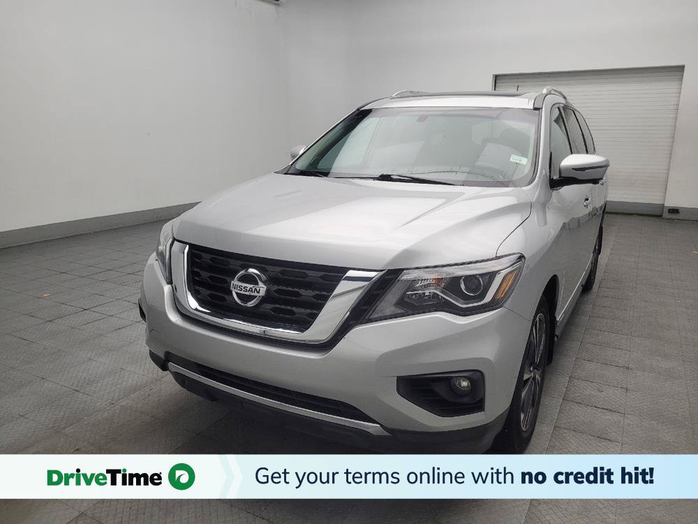 Used 2017 Nissan Pathfinder Platinum FWD image 1