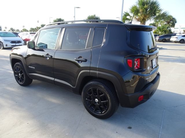 Used 2022 Jeep Renegade Latitude AWD/4WD image 6