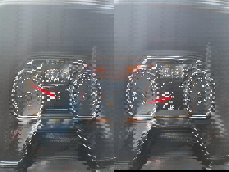 Used 2021 Chevrolet Suburban Premier image 18