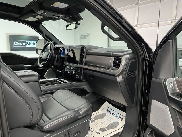 Used 2025 Ford F450 Platinum w/ FX4 Off-Road Package image 55