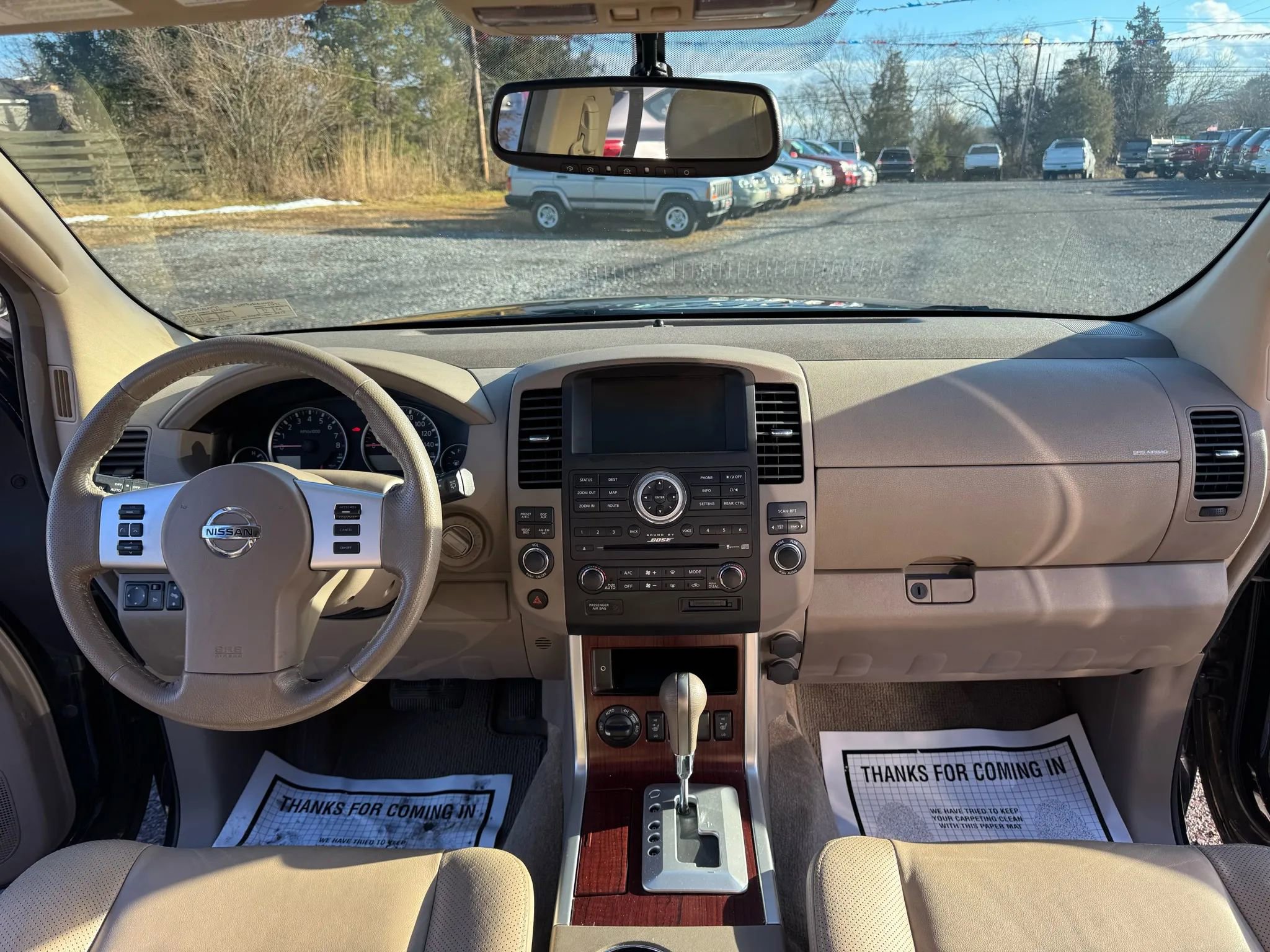 Used 2011 Nissan Pathfinder LE w/ Navigation Pkg image 25