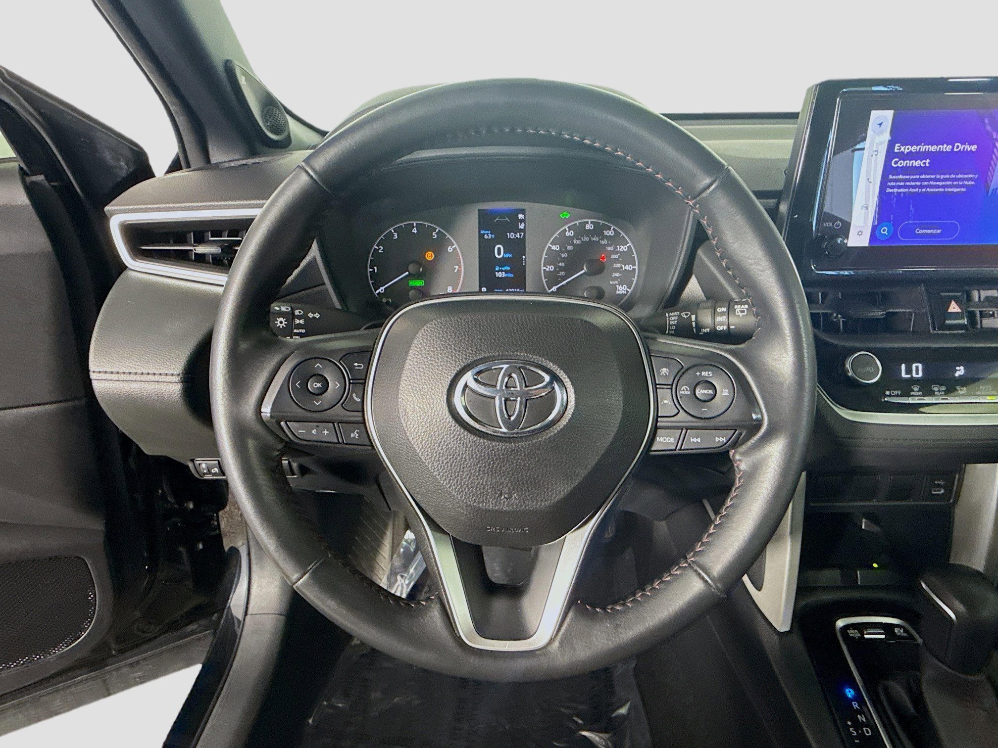 Used 2024 Toyota Corolla Cross AWD Hybrid w/ Moonroof Package image 13