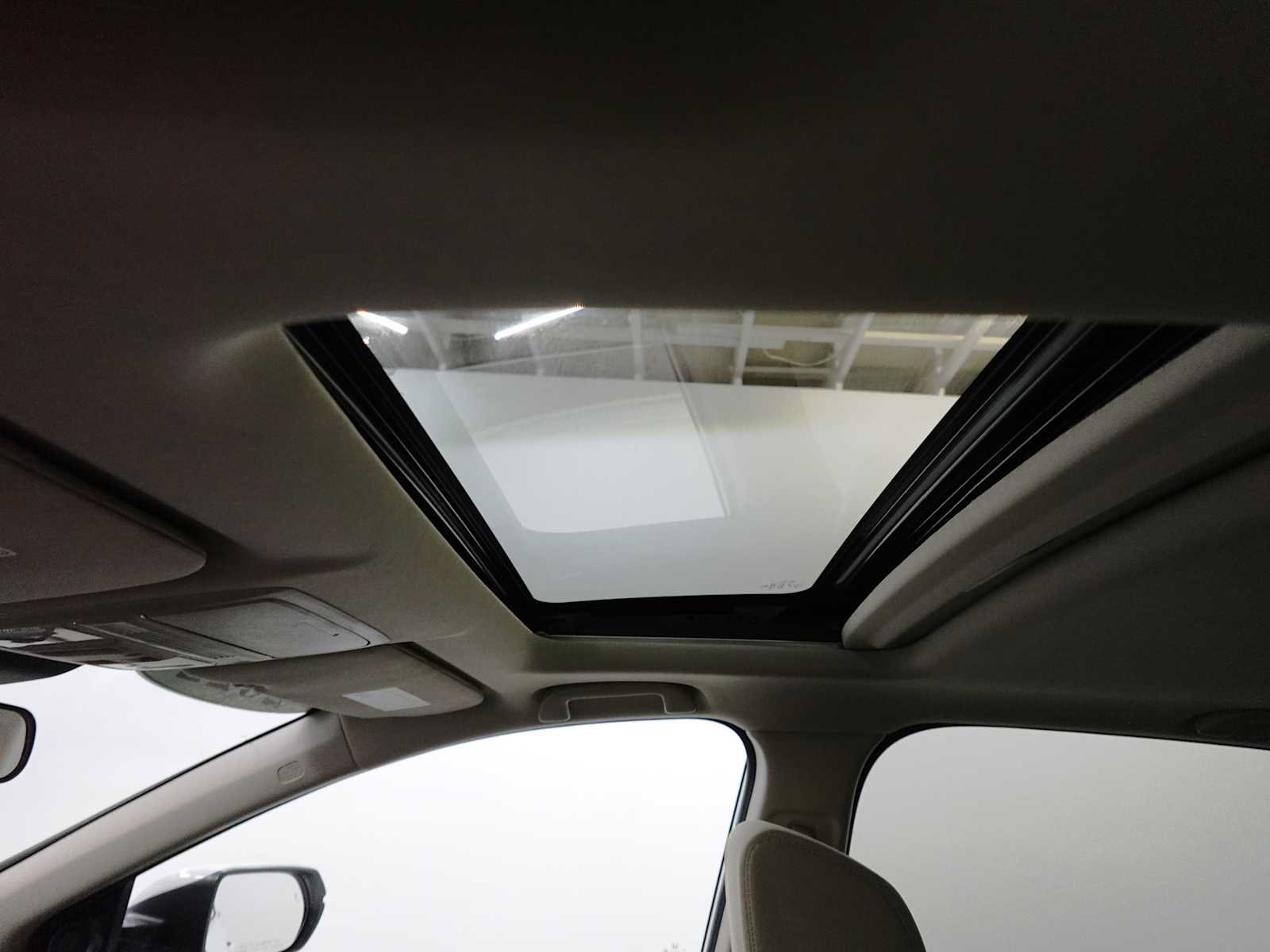 Certified 2022 Honda CR-V EX image 23