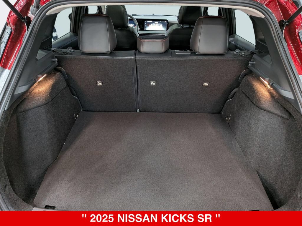 Certified 2025 Nissan Kicks SR w/ SR Premium Package AWD/4WD image 32
