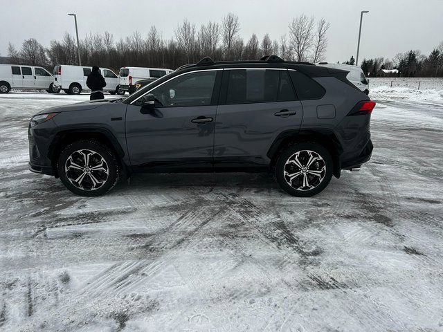 Used 2024 Toyota RAV4 XSE w/ Weather Package image 7