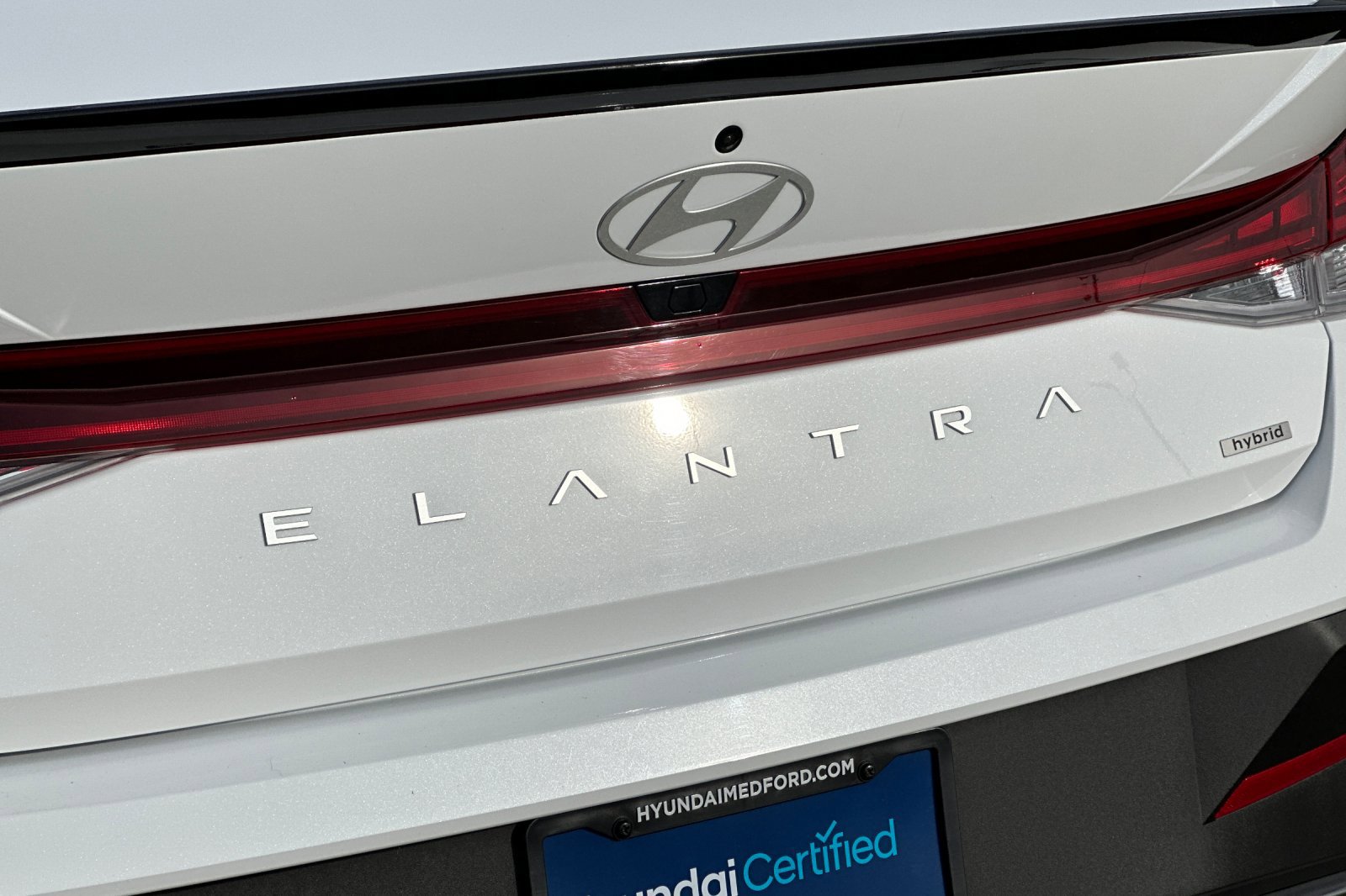 Certified 2025 Hyundai Elantra SEL image 26