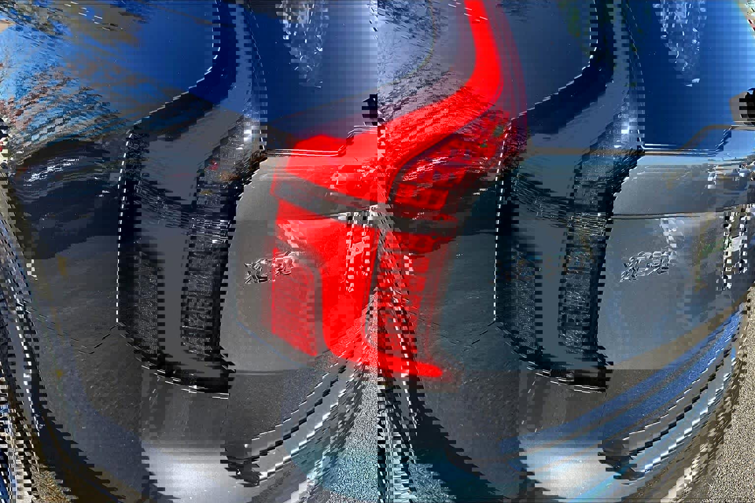 New 2026 Volvo XC90 B6 Plus w/ Protection Package Premier image 5