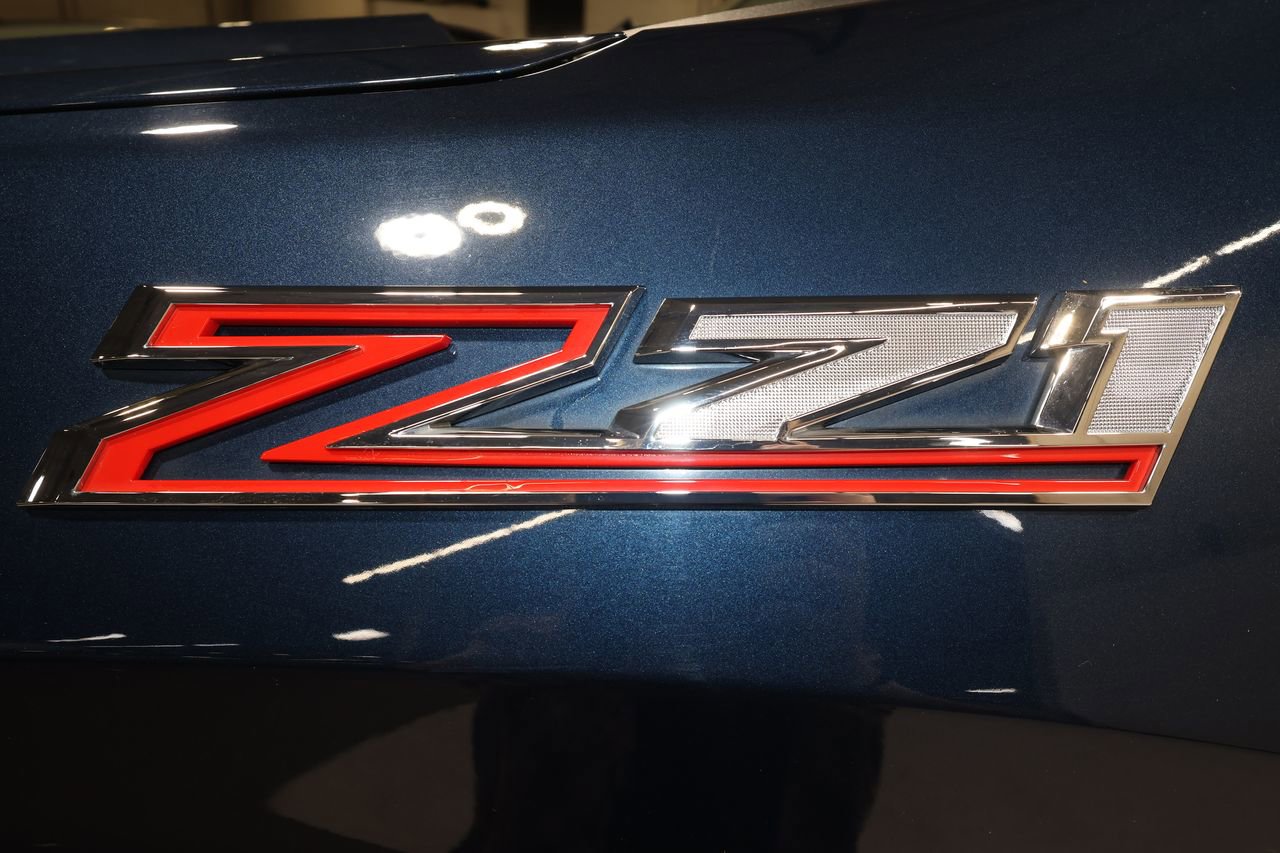 Certified 2020 Chevrolet Silverado 1500 LTZ w/ Technology Package image 37