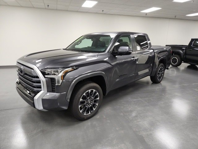 New 2026 Toyota Tundra Limited image 2