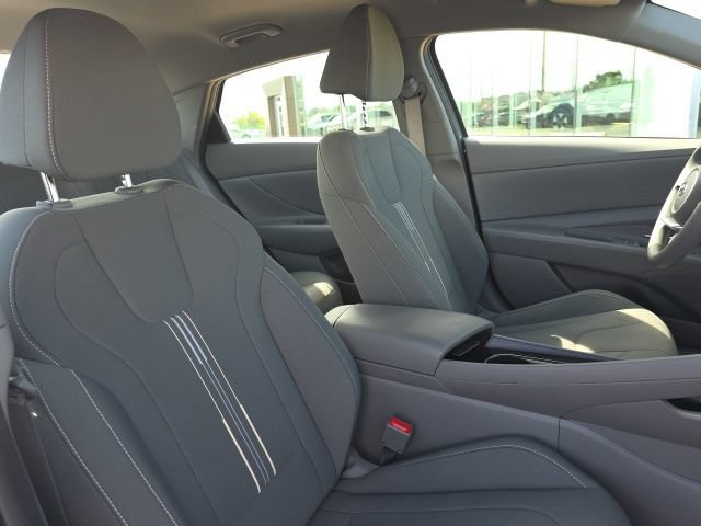 Certified 2023 Hyundai Elantra SEL Sport FWD image 7
