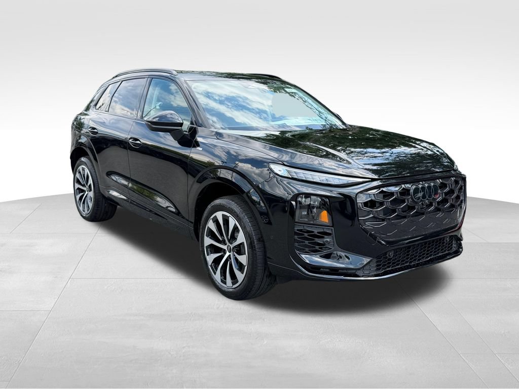 New 2026 Audi Q3 quattro 2.0T AWD/4WD image 3