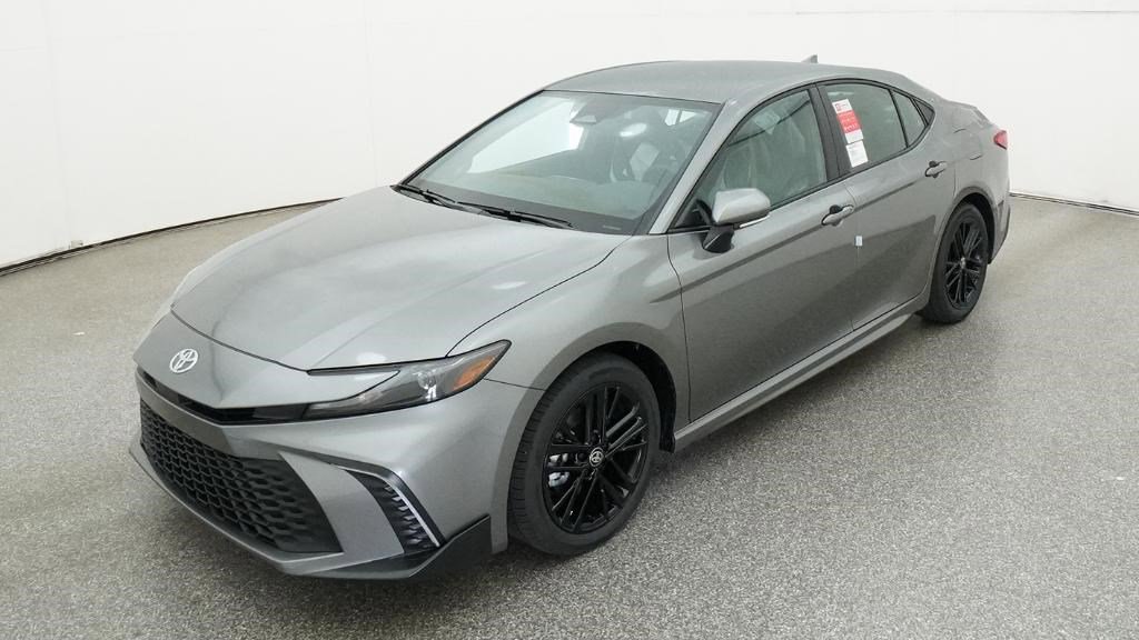 New 2026 Toyota Camry SE image 1