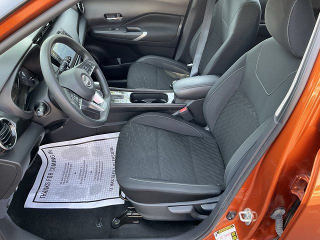 Used 2022 Nissan Kicks SV w/ Interior Electronics Package FWD image 14