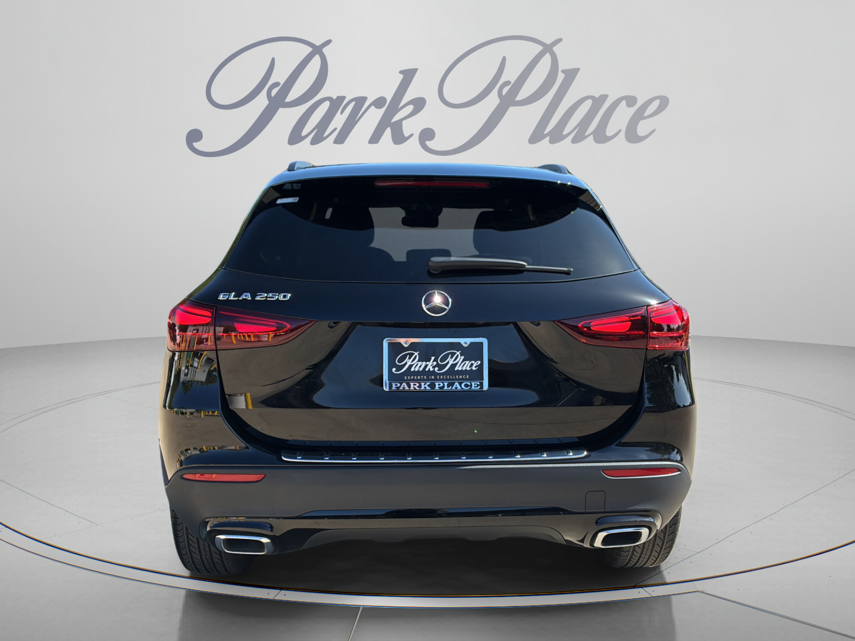 Used 2026 Mercedes-Benz GLA 250 image 4