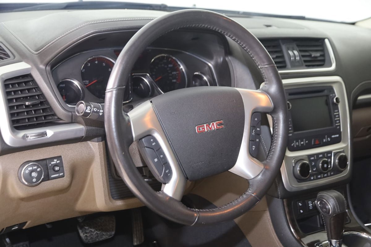 Used 2016 GMC Acadia SLT w/ Open Road Package image 6