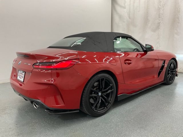 Used 2021 BMW Z4 sDrive30i w/ Executive Package RWD image 14
