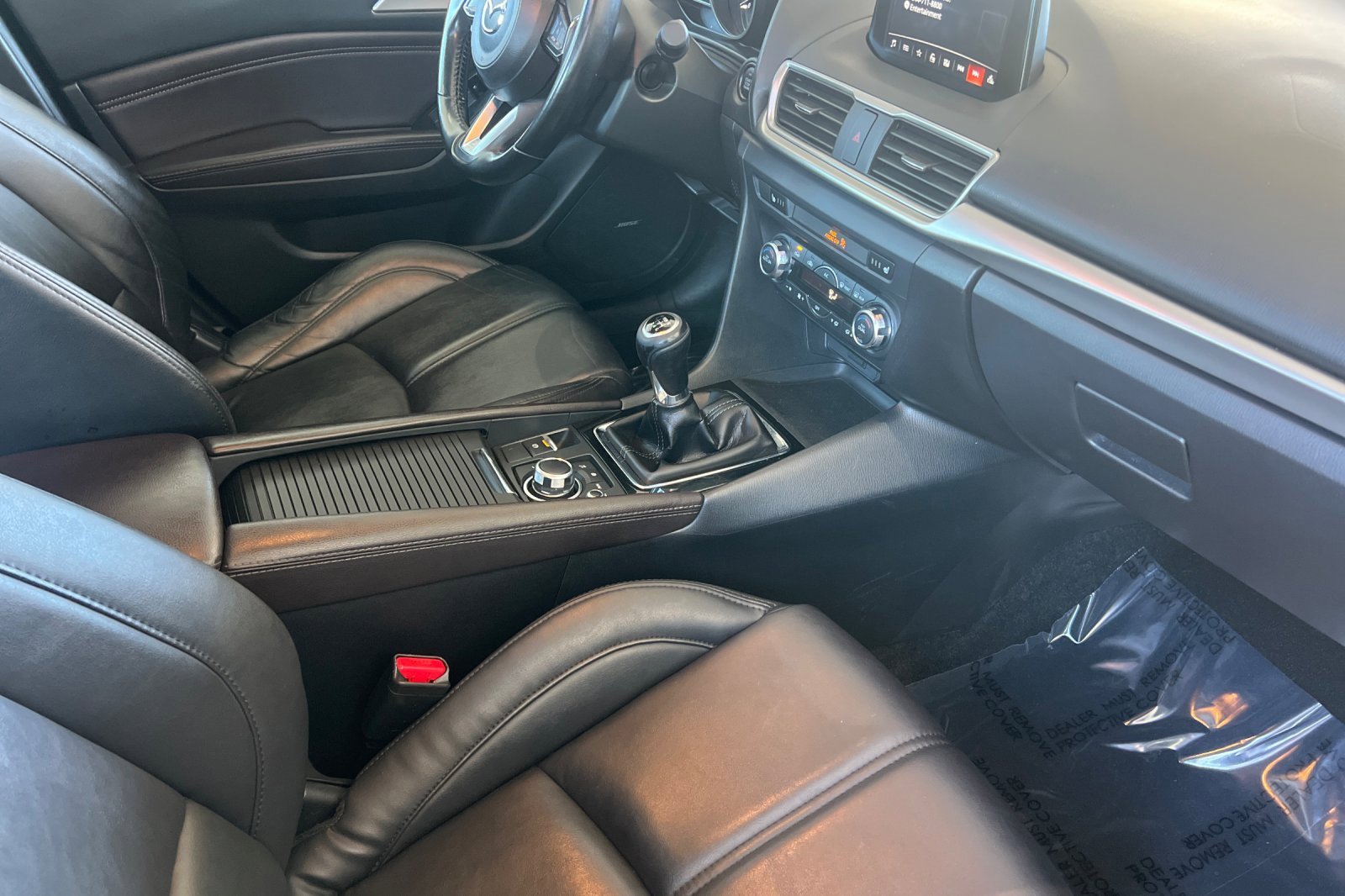 Used 2018 MAZDA MAZDA3 Touring image 16