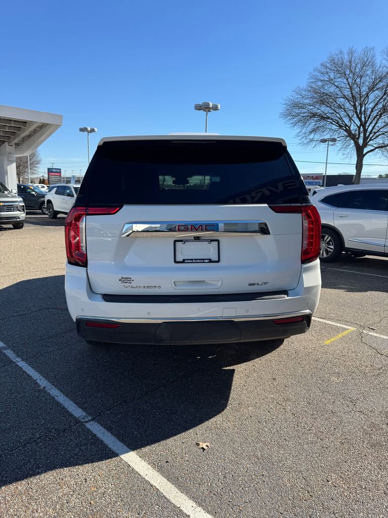 Used 2024 GMC Yukon SLT image 6