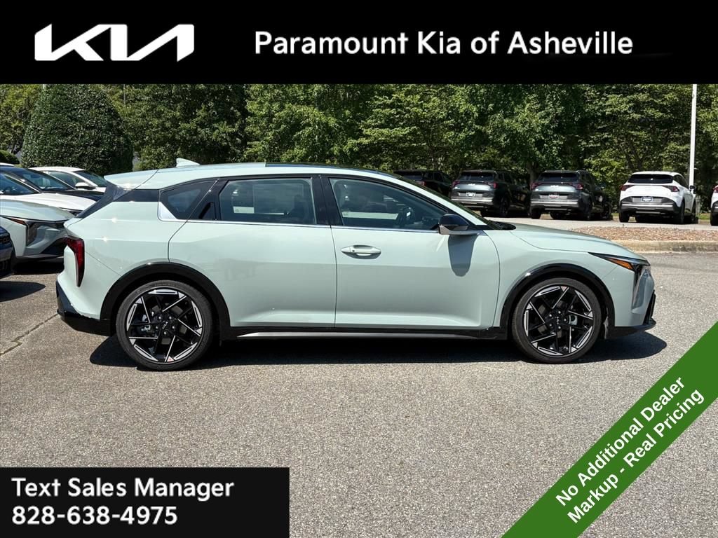 New 2026 Kia K4 GT-Line w/ GT-Line Premium Package FWD image 6