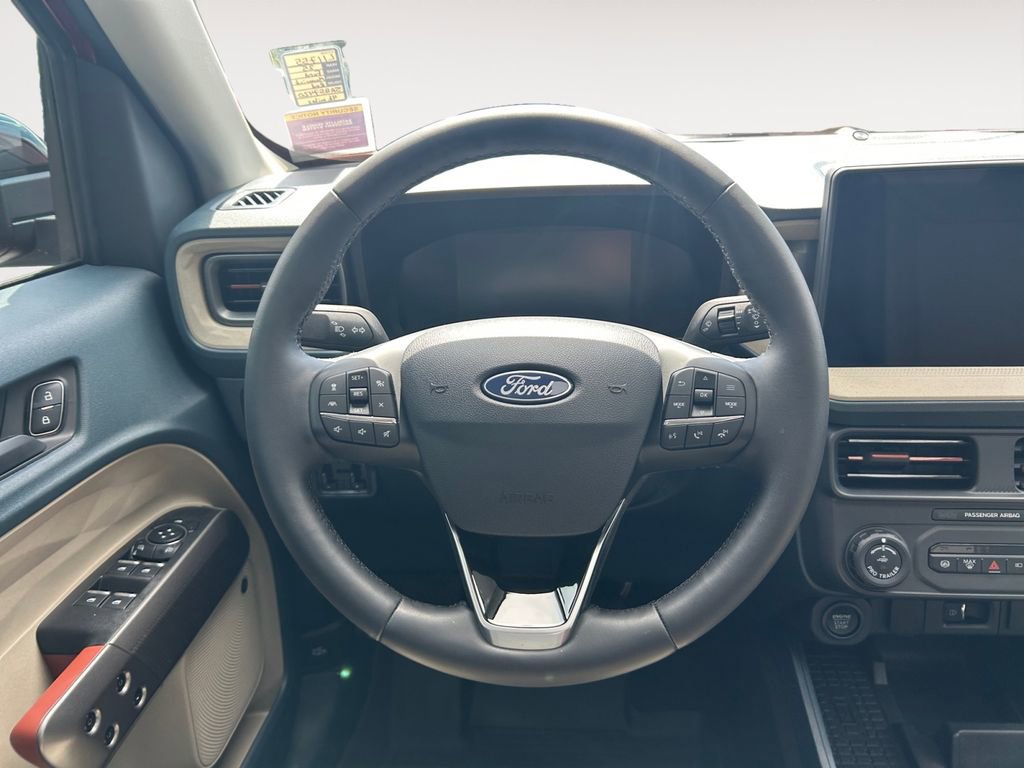 Used 2025 Ford Maverick Lariat w/ 4K Tow Package AWD/4WD image 14