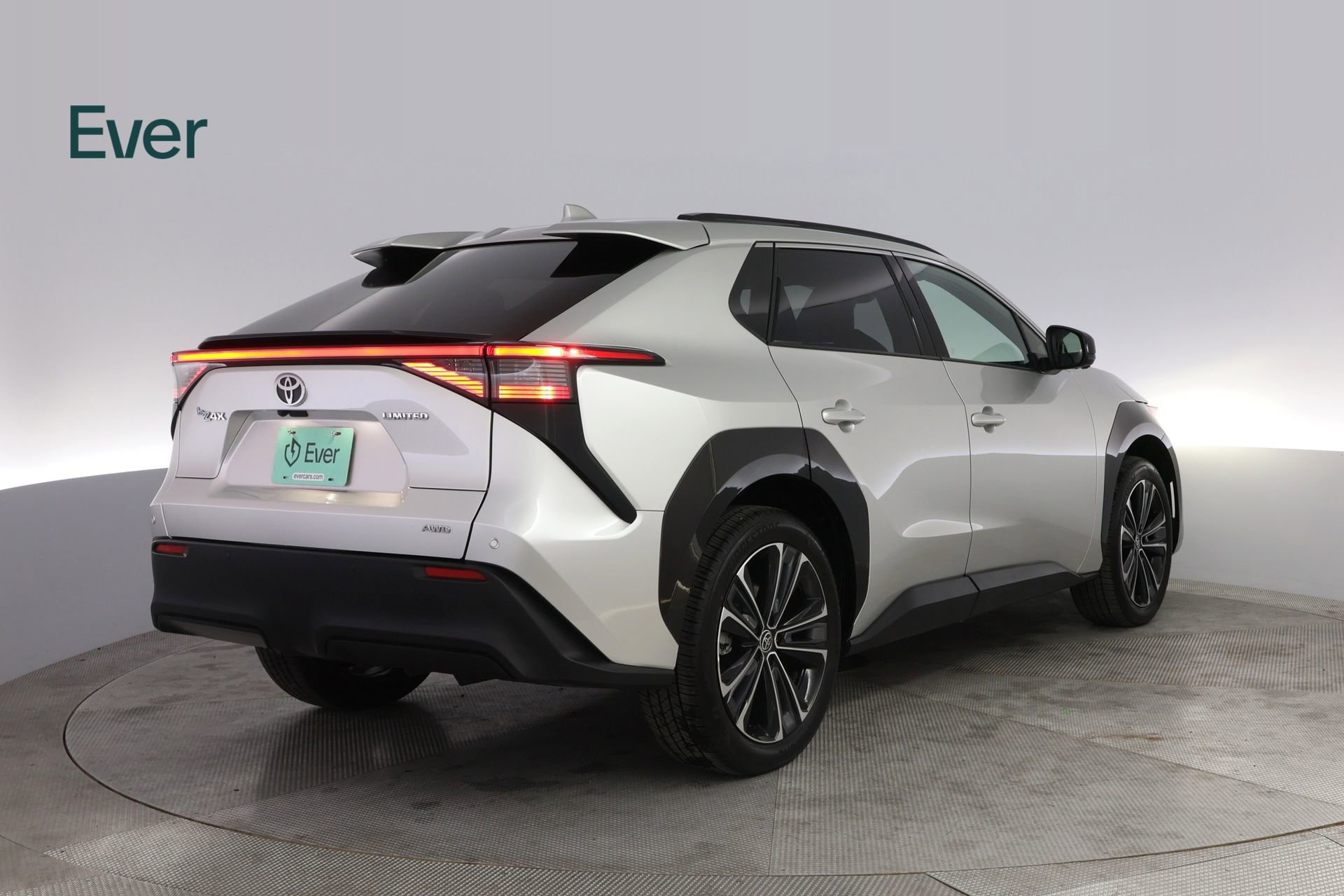 Used 2023 Toyota bZ4X Limited w/ Weather Package image 3