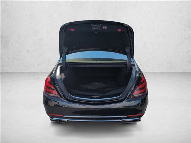 Used 2018 Mercedes-Benz Maybach S 560 4MATIC image 7