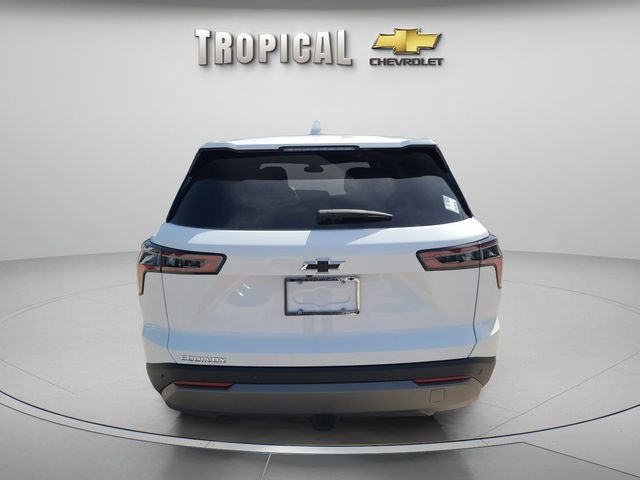 New 2027 Chevrolet Equinox LT FWD image 4