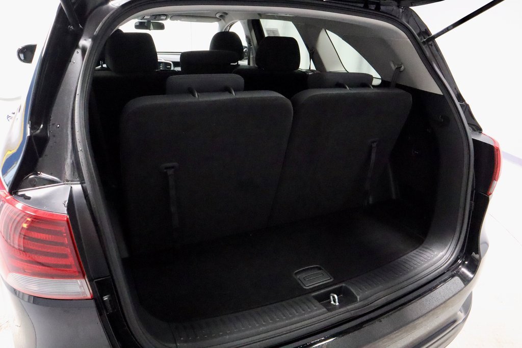 Used 2019 Kia Sorento LX image 15