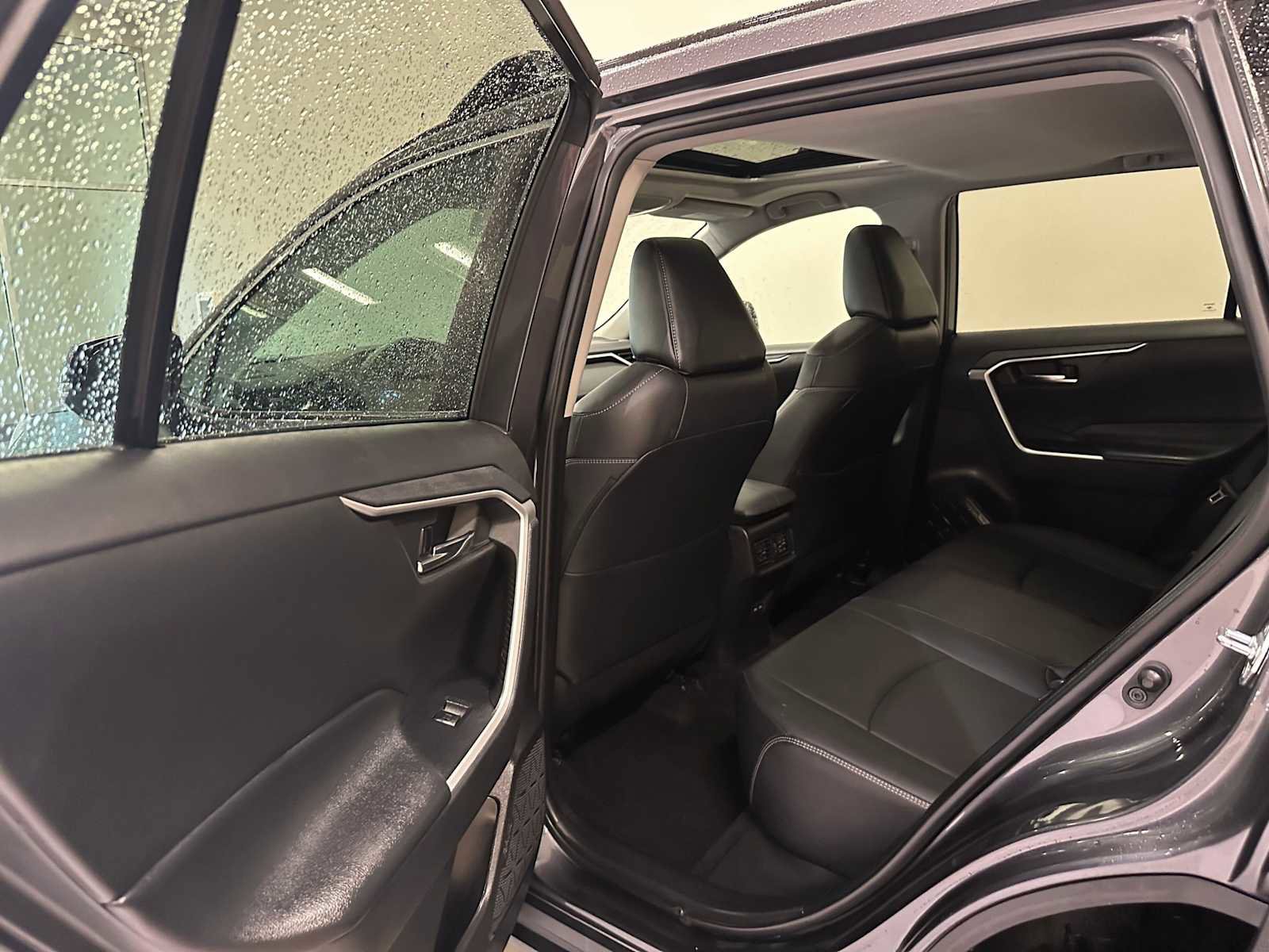 Certified 2022 Toyota RAV4 XLE Premium AWD/4WD image 24